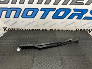 Поводки стеклоотчистителя BMW 750Li 2013