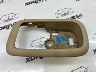 Запчасть накладка ручки двери задняя правая Toyota Brevis