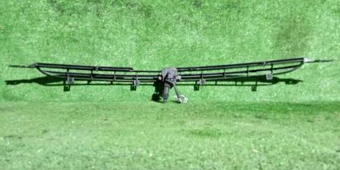 Решетка радиатора передняя WISH 2003-2005 ANE10