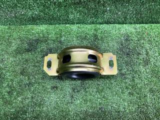 Подвесной подшипник передний GRAND HIACE 1996-2002 KCH10 1KZTE