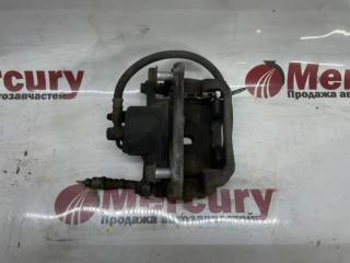 Суппорт передний правый IST 2000-2014 NCP65 1NZFE