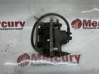 Суппорт передний левый IST 2000-2014 NCP65 1NZFE