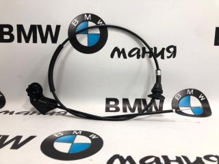 Трос замка капота BMW X5 новая Трос замка капота BMW X5