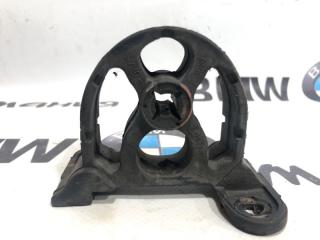 Крепление глушителя BMW X5