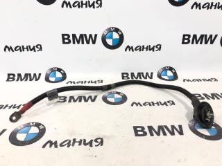 Плюсовая клемма аккумулятора BMW X5 2005