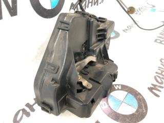 Замок двери задний правый w211