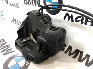 Замок двери задний правый Mercedes w211