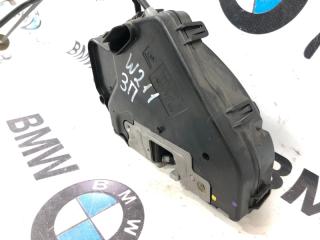 Замок двери задний правый w211