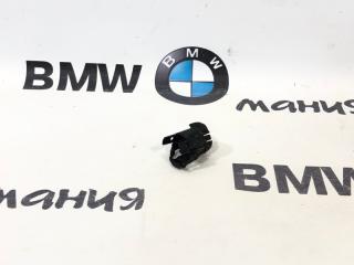 Кронштейн датчика парковки правый BMW X5 2005