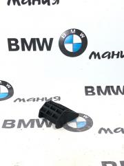 Кронштейн радиатора BMW X5 2005