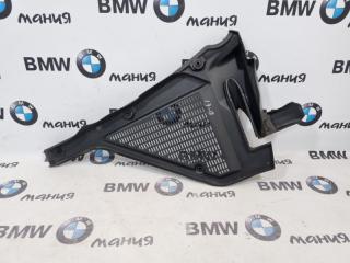 Крышка корпуса воздушного фильтра левая BMW X5 2009