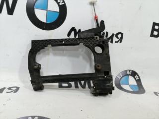 Скелет механизм дверной ручки BMW 5 1999