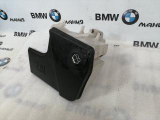 Бачок омывателя BMW X5 E53 M57D30 Бачок омывателя BMW X5 E53 M57D30