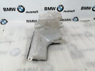 Бачок омывателя X5 2005 E53 M57D30 Бачок омывателя X5 2005 E53 M57D30