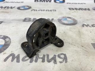Крепление глушителя BMW X5 2006