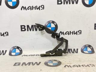 Запчасть петля капота правая BMW X5 2005