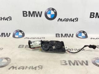 Доводчик двери багажника BMW X5 2009