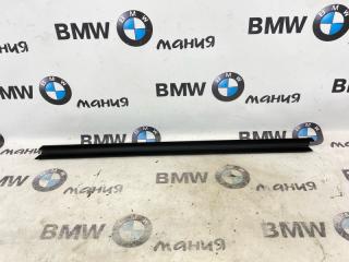Уплотнитель стекла двери передний левый BMW X5 2014