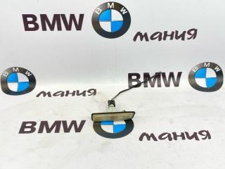 Повторитель поворота в крыло правый BMW X5 2005