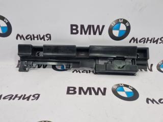 Кронштейн порога левый BMW 3 2012 контрактная Кронштейн порога левый BMW 3 2012