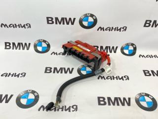 Плюсовая клемма аккумулятора BMW X5 2011