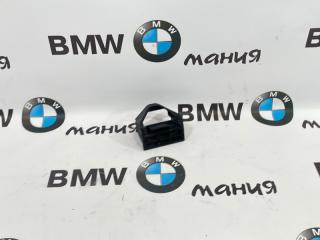 Кронштейн радиатора BMW X3 2013