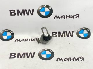 Крюк замка капота правый BMW X3 2013 контрактная Крюк замка капота правый BMW X3 2013