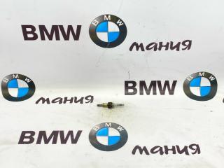 Шпильки крепления форсунок bmw BMW X5 2005