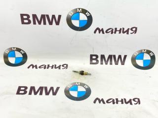 Шпильки крепления форсунок bmw BMW X5 2005