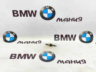 Шпильки крепления форсунок bmw BMW X5 2005