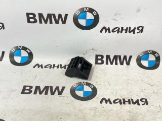 Кронштейн радиатора BMW X5 2005