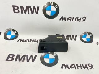 Кнопка стеклоподъемника BMW X5 2005