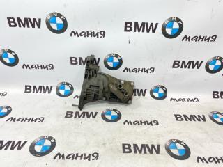 Кронштейн генератора BMW X5 2005