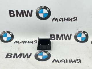 Кронштейн радиатора BMW X5 2005