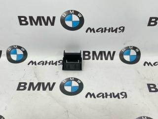 Кронштейн радиатора BMW X5 2005