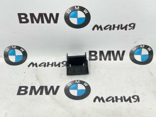 Кронштейн радиатора BMW X5 2005