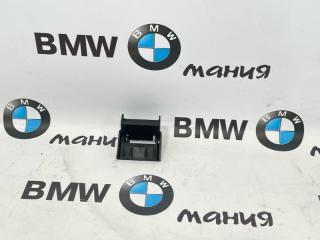 Кронштейн радиатора BMW X5 2005