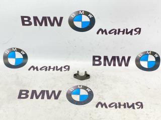 Скоба крепления форсунки BMW X5 2004