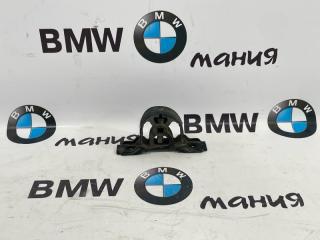 Крепление глушителя BMW X5 2004