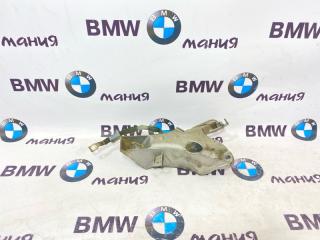 Кронштейн двигателя левый BMW X5 2009 контрактная Кронштейн двигателя левый BMW X5 2009