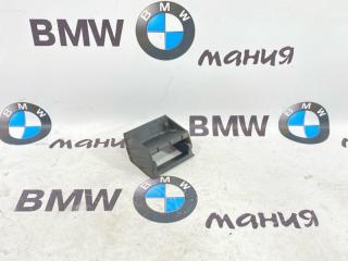 Кронштейн радиатора BMW X5 2009