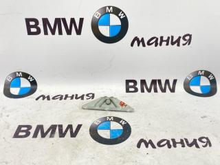 Крепление аккумулятора BMW X5 2009