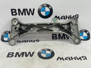 Кронштейн кпп BMW X1 2013