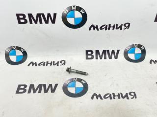 Болты подрамника BMW X5 2005 контрактная Болты подрамника BMW X5 2005