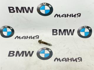 Болты подрамника BMW X5 2005 контрактная Болты подрамника BMW X5 2005