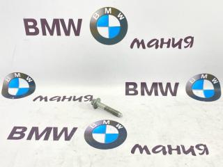 Болты подрамника BMW X5 2005 контрактная Болты подрамника BMW X5 2005