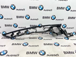 Кронштейн крыла передний правый BMW X5 2008