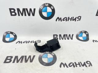 Крепление знака аварийной остановки BMW X3 2011