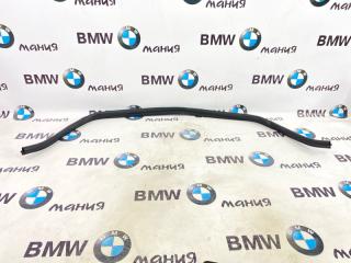 Уплотнительная резинка капота BMW X3 2011
