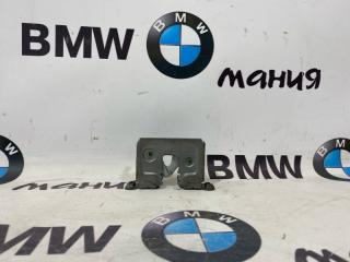 Замок капота левый BMW X5 2011